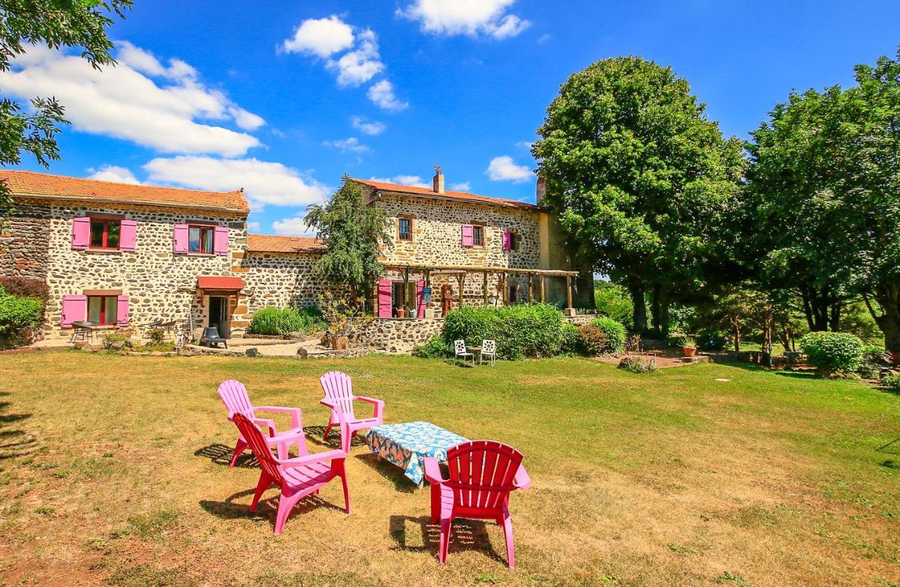 Domaine De Bauzit Bed & Breakfast Vals-pres-le-Puy ภายนอก รูปภาพ